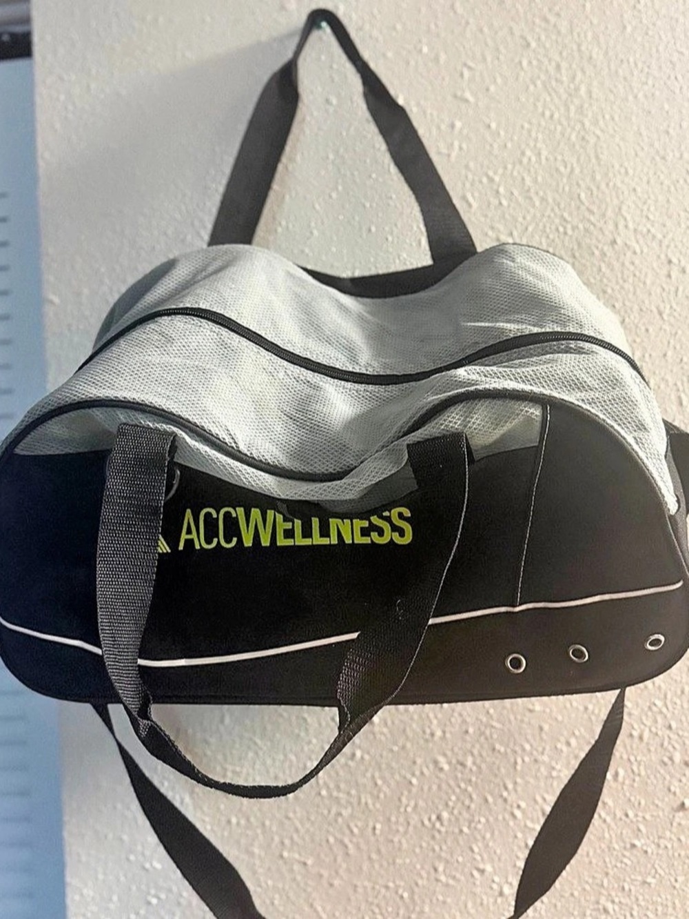 ACCWELLNESS Travel Duffel Bag in Black & Gray